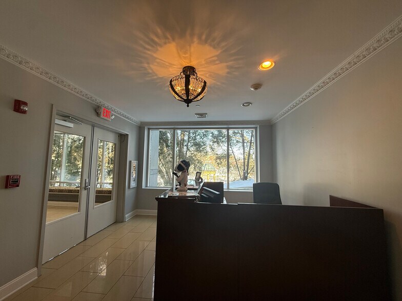 More Photos Of 262-268 Broadway, Saratoga Springs Office Residential For Sale