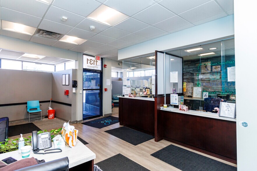 More Photos Of 1131 Broadway St, Buffalo Office For Sale