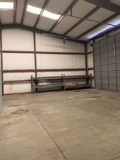 More Photos Of 3640 US Highway 231, Wetumpka Light Distribution For Lease