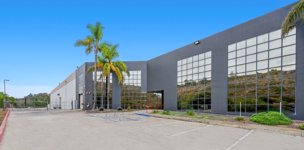 More Photos Of 9151 Rehco Rd, San Diego Distribution For Sale