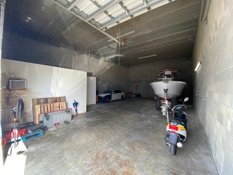 More Photos Of 13355-13385 NW 47th Ave, Opa-locka Warehouse For Sale