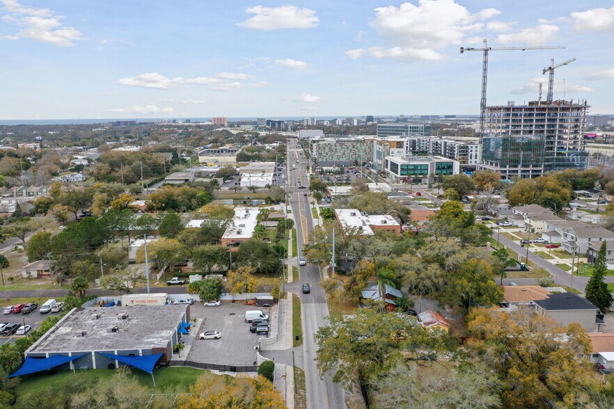 More Photos Of 3330 W Cypress St, Tampa Office For Sale
