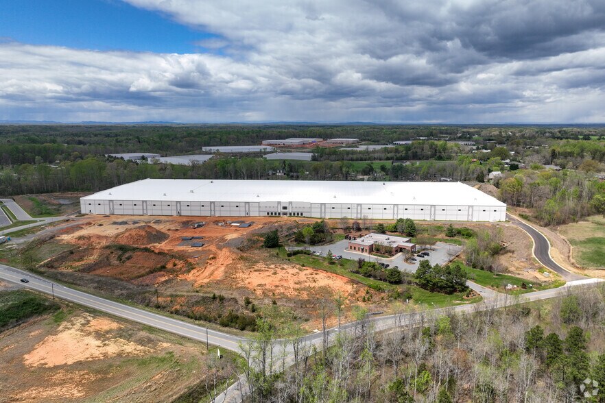 More Photos Of 134 Gildan Drive, Mocksville Manufacturing For Lease