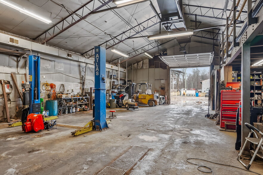More Photos Of 6608 Taylor Rd, Blacklick Warehouse For Sale