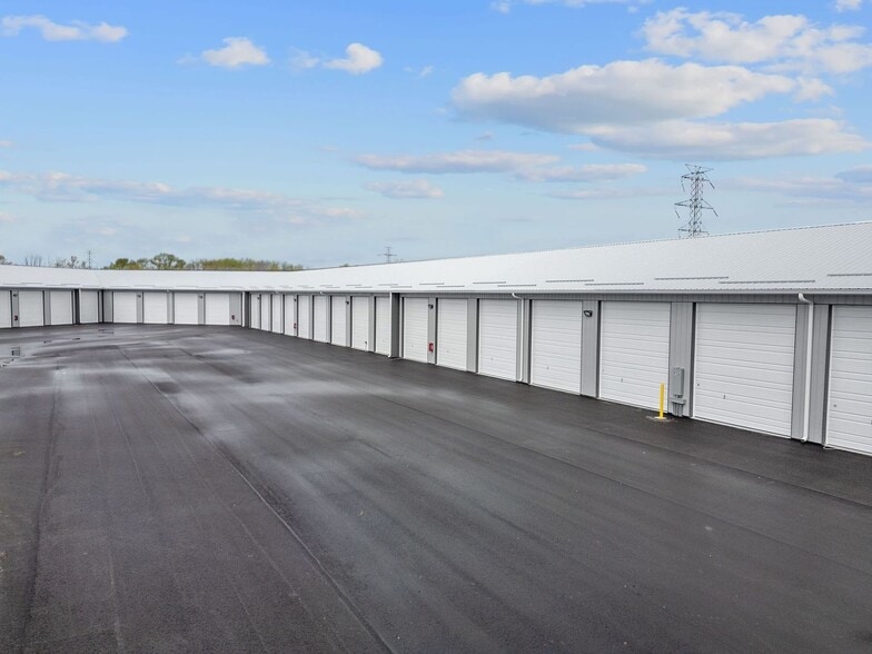 More Photos Of 1031 Baker Dr, Monroe Warehouse For Lease