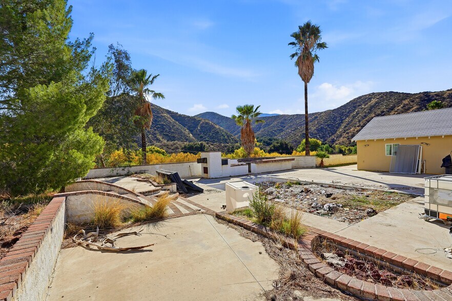 More Photos Of 8235 Soledad Canyon Rd, Agua Dulce Trailer Camper Park For Sale