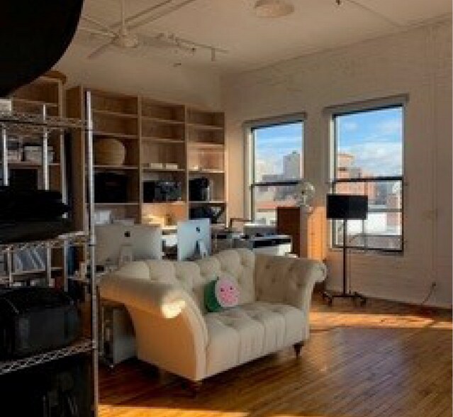 More Photos Of 1800 Central St, Kansas City Office Residential For Sale