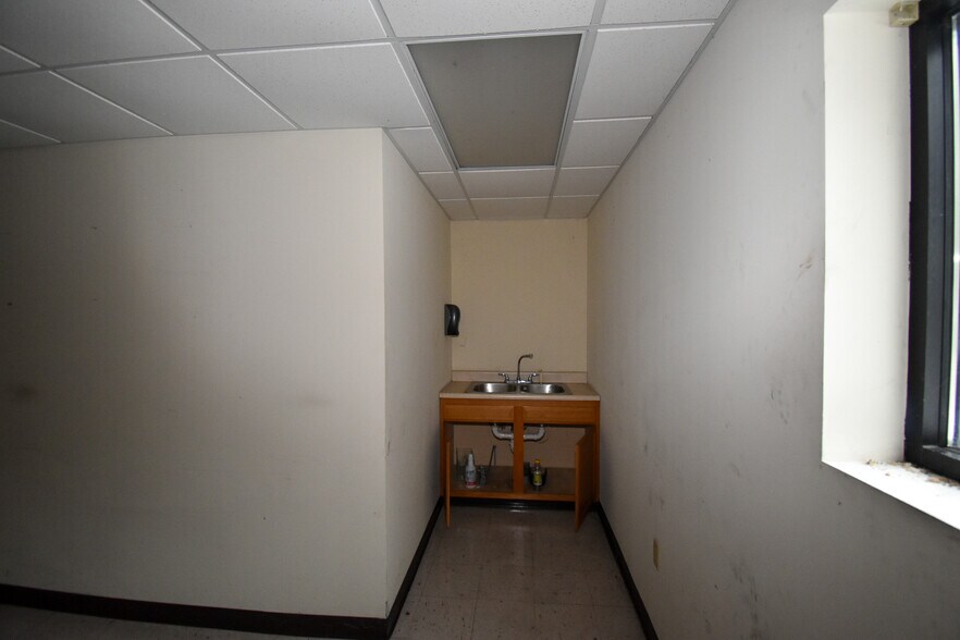 More Photos Of 7260 Ky Route 114, Prestonsburg Warehouse For Sale