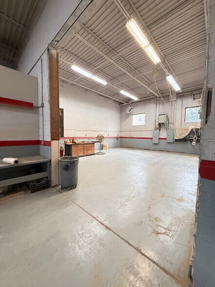 More Photos Of 1801 2nd Street Pike, Richboro Warehouse For Lease