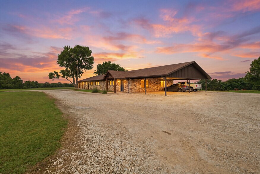 More Photos Of 55 Heritage Rd, Gordonville Office Residential For Sale