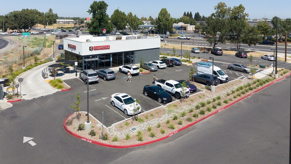 More Photos Of 1150 N Beale Rd, Marysville Restaurant For Sale