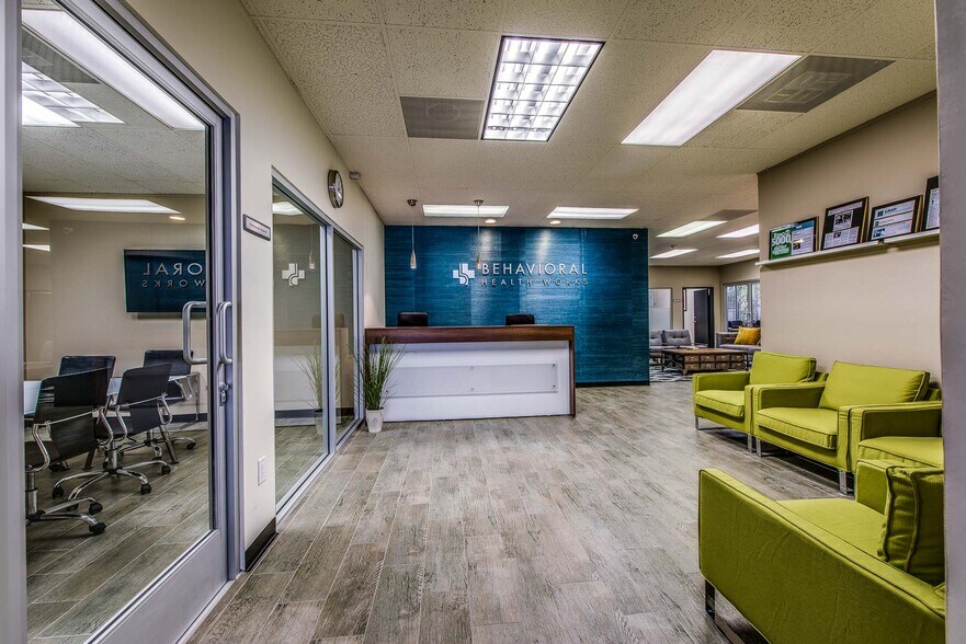 More Photos Of 1301 E Orangewood Ave, Anaheim Office For Sale