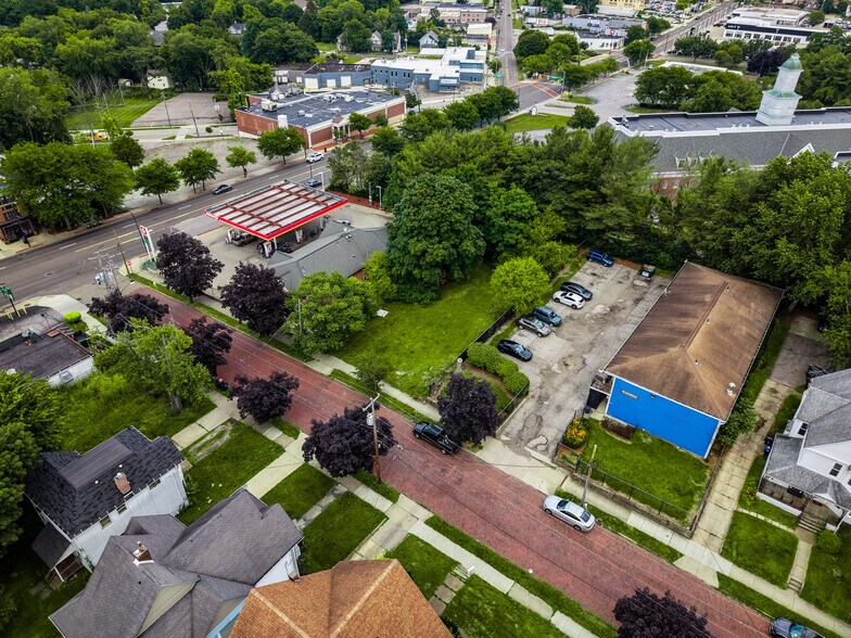 More Photos Of 25 Oakdale Ave, Akron Apartments For Sale