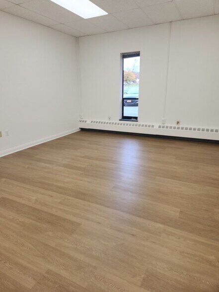 More Photos Of 1662 Route 300, Newburgh Office For Lease
