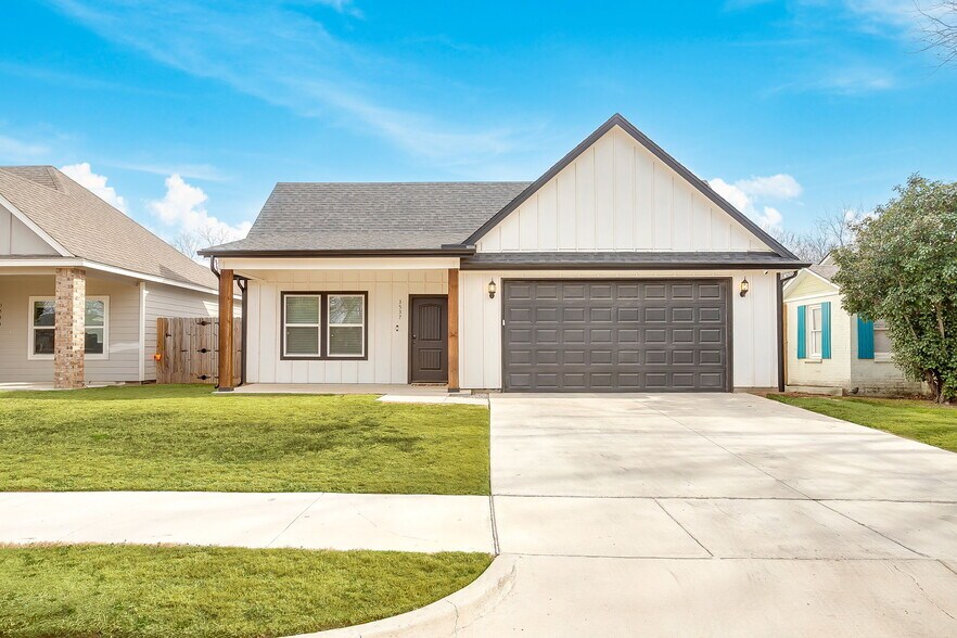 More Photos Of , Fort Worth Multifamily For Sale