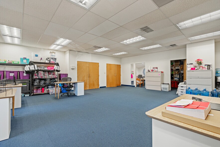 More Photos Of 2000 Commonwealth Ave, Newton Office For Lease