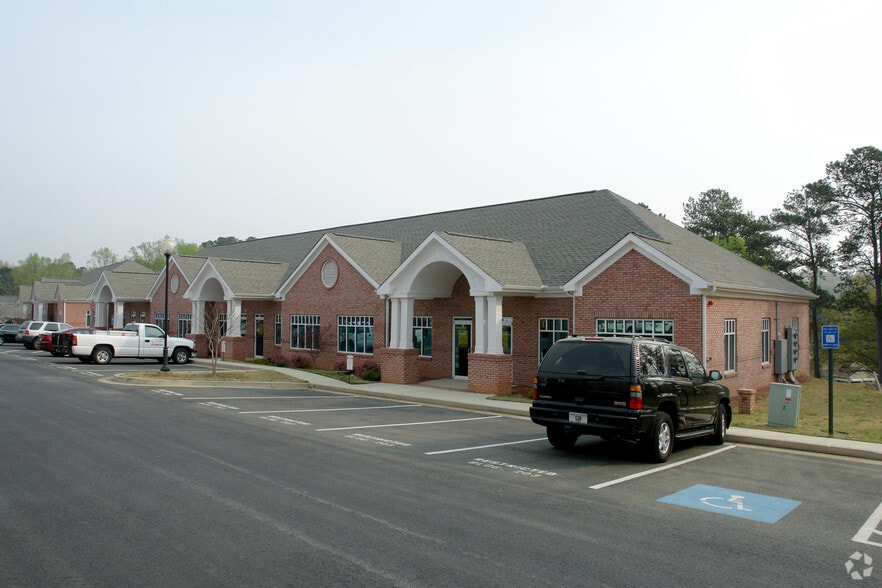 More Photos Of 203 Oakside Ln, Canton Medical For Sale