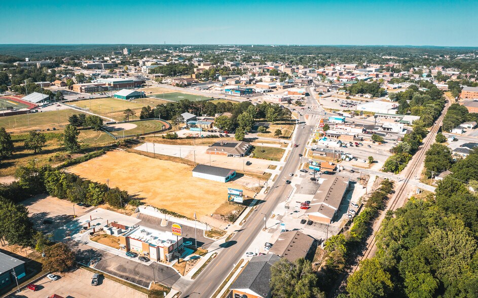 More Photos Of 1014 Kingshighway St, Rolla Land For Sale