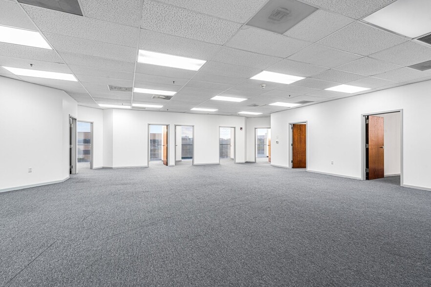More Photos Of 1000 NW 65th St, Fort Lauderdale Office For Lease
