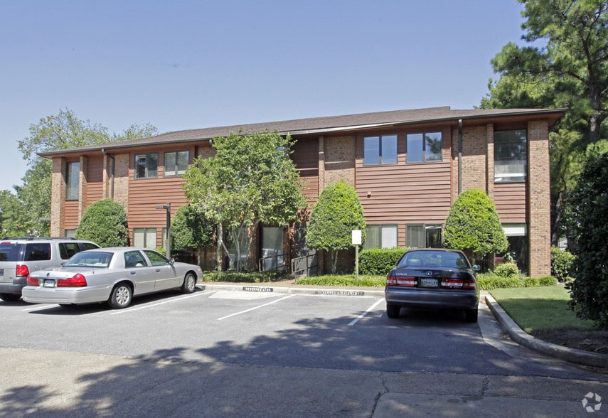 More Photos Of 4735-4739 Spottswood Ave, Memphis Medical For Sale