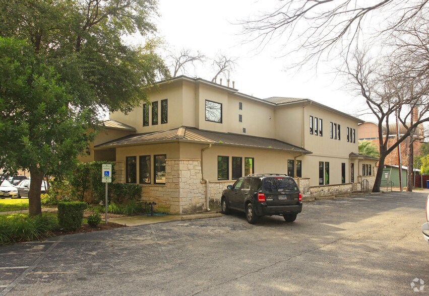 More Photos Of 1504 San Antonio St, Austin Loft Creative Space For Sale