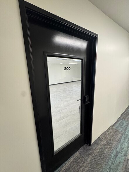 More Photos Of 1551 S Commerce St, Las Vegas Storefront For Lease