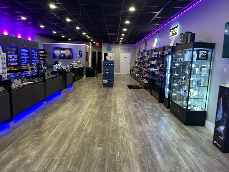 More Photos Of 2804 Wilma Rudolph Blvd, Clarksville Unknown For Lease