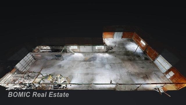 More Photos Of 9010 Dixie Hwy, Birch Run Warehouse For Lease