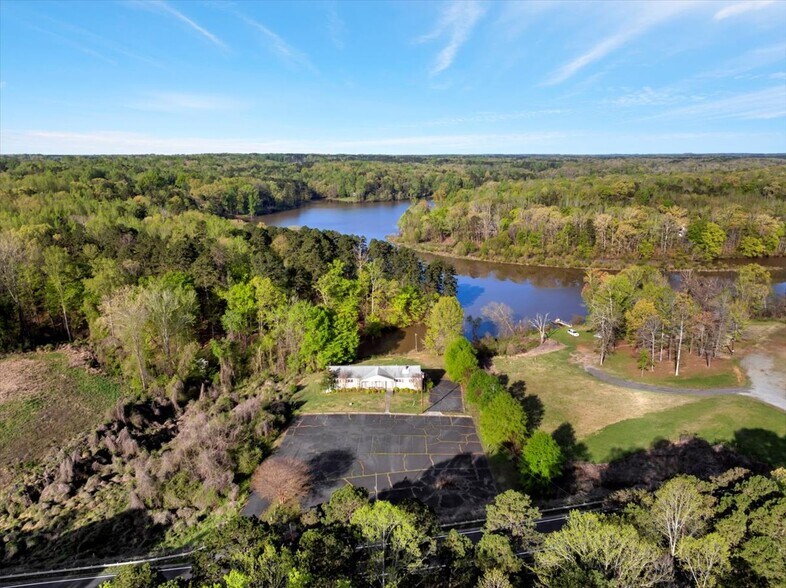 More Photos Of 1055 L P Bailey Memorial Hwy, Halifax General Retail For Sale