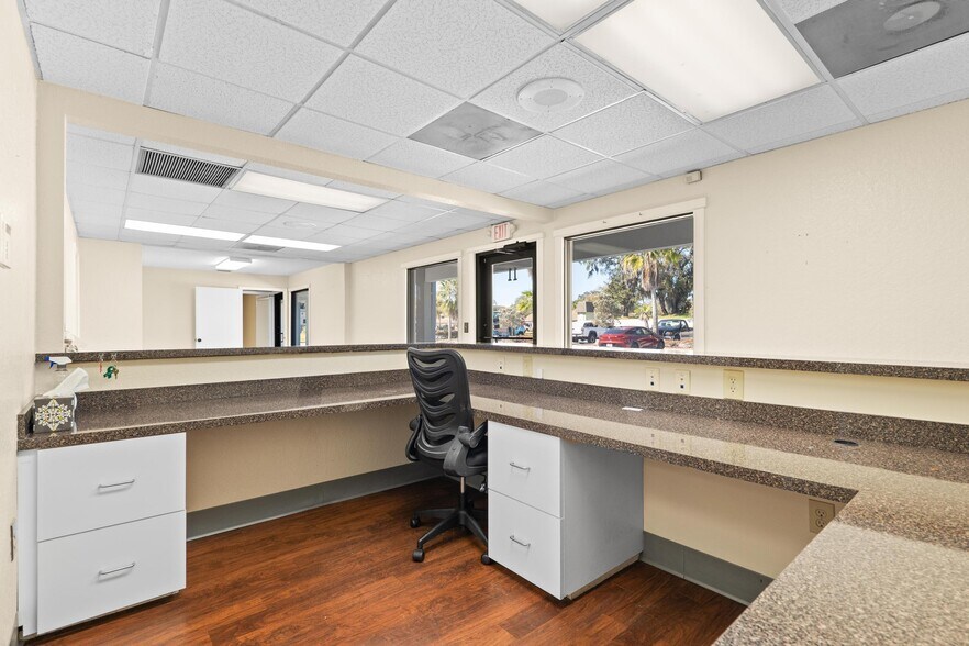 More Photos Of 1200 S Pinellas Ave, Tarpon Springs Medical For Lease