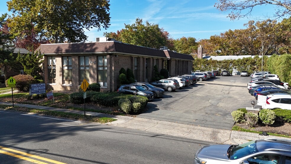 More Photos Of 25-15 Fair Lawn Ave, Fair Lawn Medical For Sale