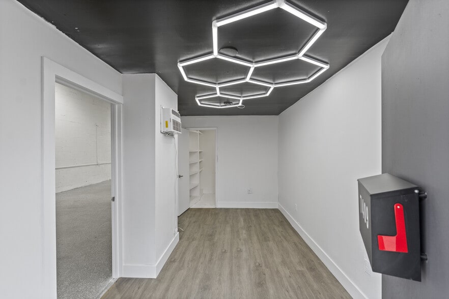 More Photos Of 7403 NW 7th St, Miami Unknown For Lease