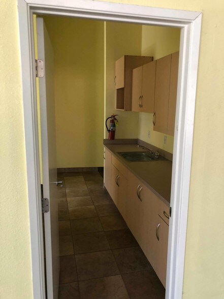 More Photos Of 80150 Hwy 111, Indio Unknown For Lease