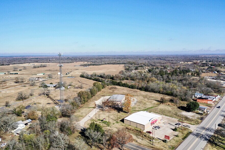 More Photos Of 9360 Osr, Midway Specialty For Lease