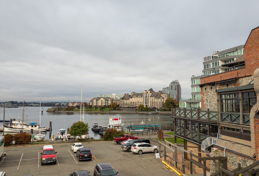 More Photos Of 19 Bastion Sq, Victoria Office For Lease