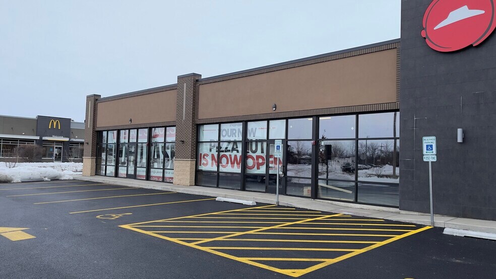 More Photos Of 701 W Lincoln Hwy, Dekalb Office For Lease