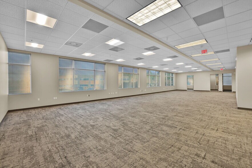 More Photos Of 7350 Campus Dr, Colorado Springs Office For Sale