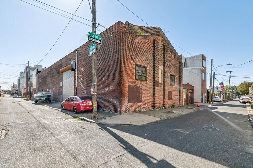 More Photos Of 2848 Belgrade St, Philadelphia Warehouse For Lease