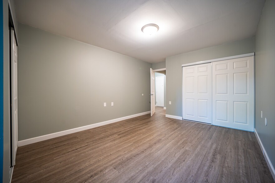 More Photos Of 1102 Salem Ave, Dayton Apartments For Sale