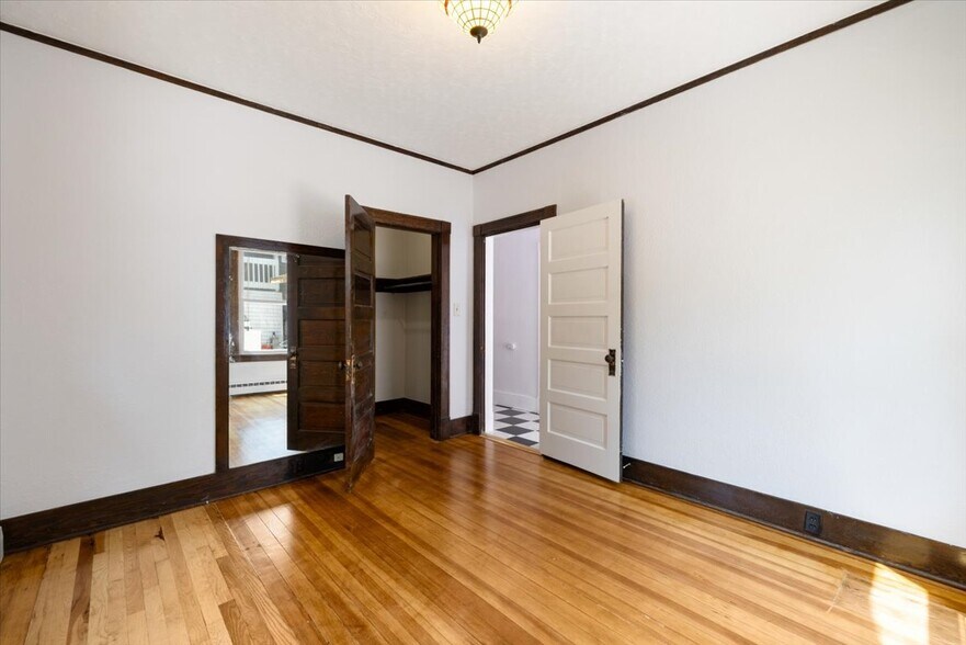 More Photos Of , Manitou Springs Unknown For Sale