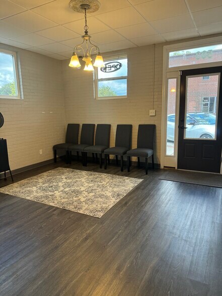 More Photos Of 503 Georgia Ave, North Augusta Storefront Retail Office For Lease