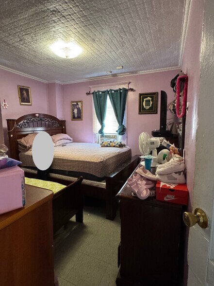 More Photos Of 10121 132nd St, South Richmond Hill Multifamily For Sale