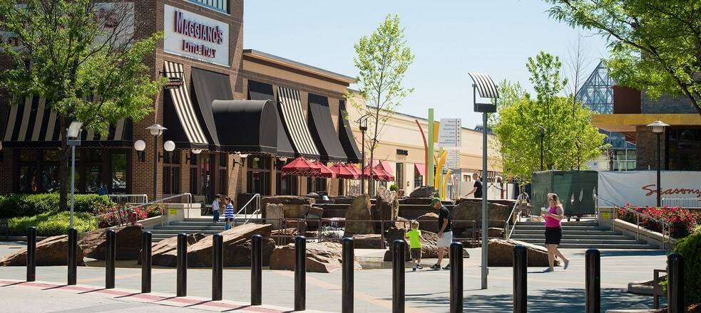 Primary Photo Of 10000 Town Center Ave, Columbia Apartments For Lease