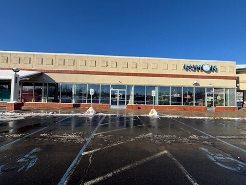 More Photos Of 551-651 Romence Rd, Portage Unknown For Lease