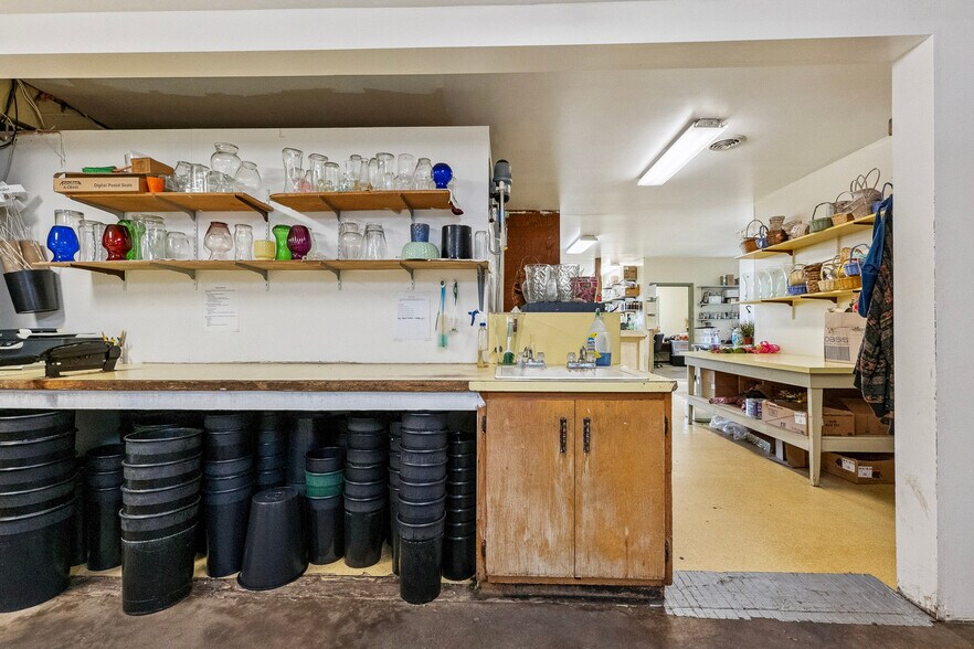 More Photos Of 1126 E State St, Sycamore Storefront Retail Residential For Sale