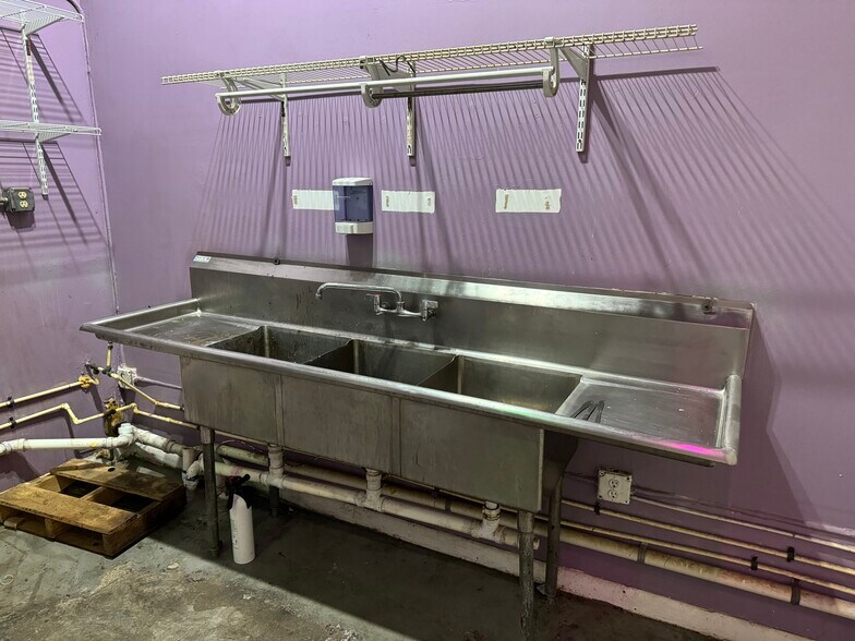 More Photos Of 112-120 S 20th Ave, Hollywood Restaurant For Lease