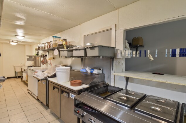 More Photos Of 118 E Main St, Dwight General Retail For Sale