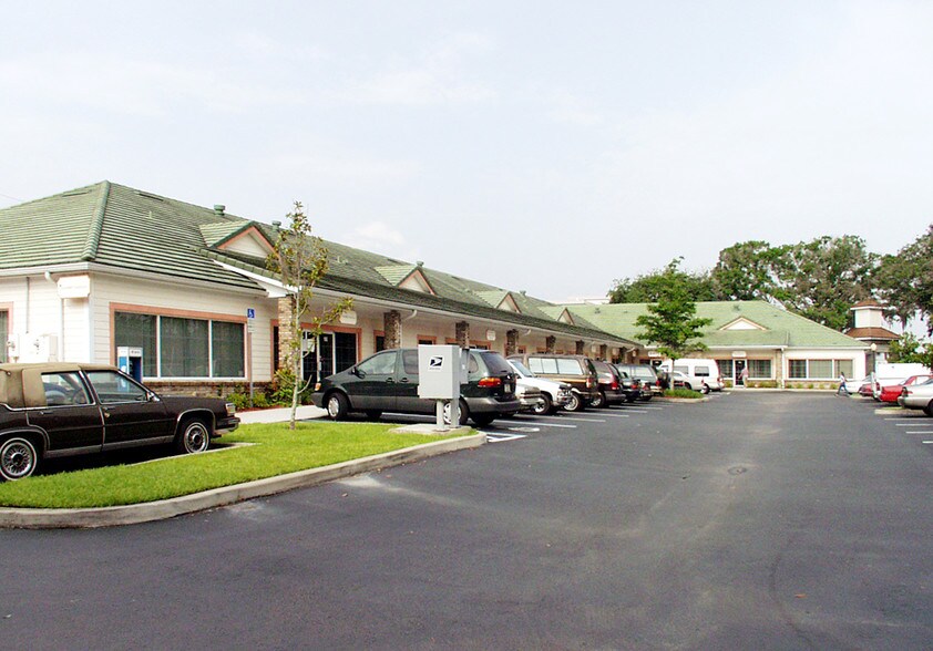 Primary Photo Of 901-911 N Central Ave, Kissimmee Medical For Lease