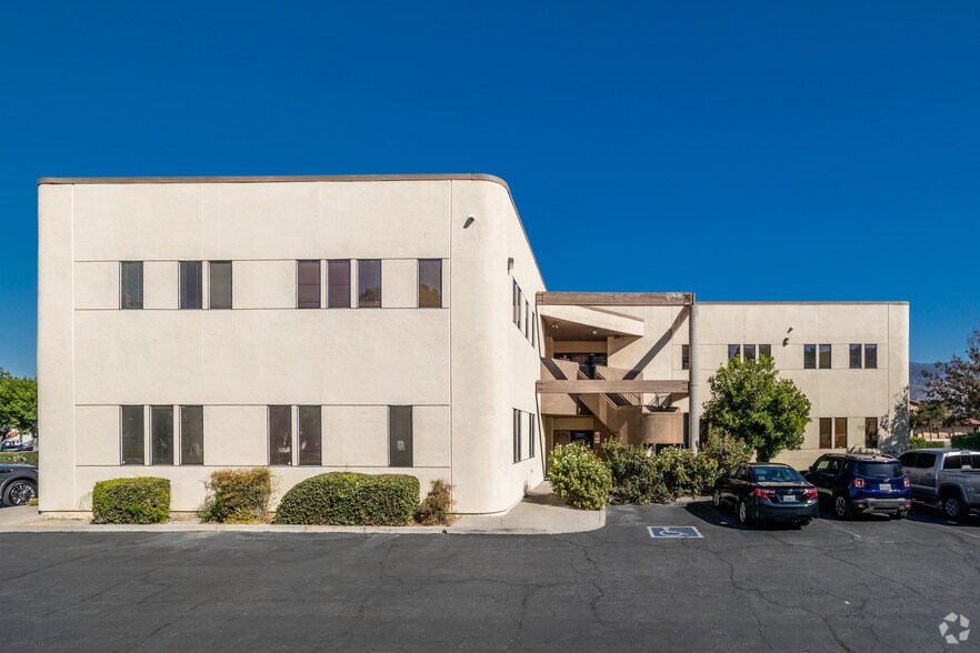 More Photos Of 1255 E Highland Ave, San Bernardino Office For Lease