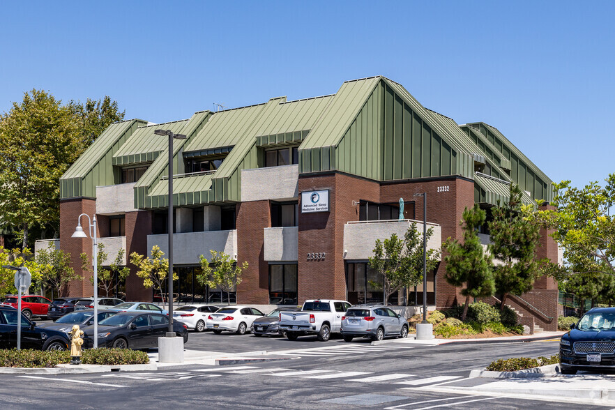 Primary Photo Of 23332 Hawthorne Blvd, Torrance Medical For Lease